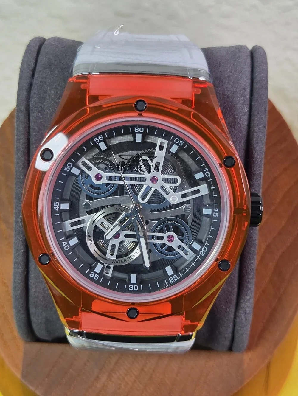 Invicta Speedway Piston Men’s Watch Quartz Red White Silicone Model 51113